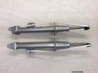 2 x Front Shock Absorber for Chrysler 300C / Charger 2005-2009 SSA/300C/008A 