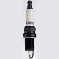 Świeca zapłonowa 985 Ram 1500-3500 2004-2006 8.3 L. 