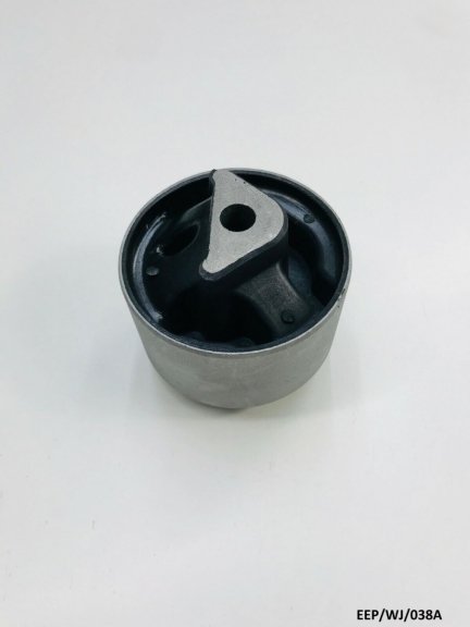 Right Engine Mount Bush for Jeep Grand Cherokee WJ 2.7CRD 2002-2004  EEP/WJ/038A