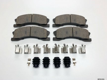 Front Ceramic Brake Pads for Jeep Grand Cherokee WJ 1999-2004 AKEBONO BBP/wj/005