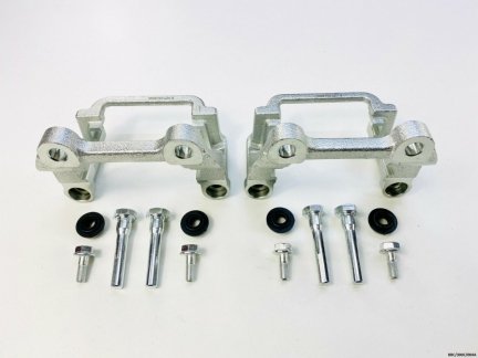 2 x Rear Brake Caliper Bracket for Chrysler 300C 2005-2018 BBC/300C/004A