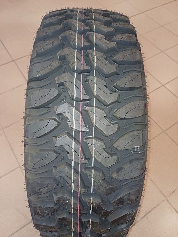 1 szt. Opona RADAR LT295/70R17 RENEGADE R7 MT 121/118Q 10PR OWL #E M+S POR RZD0057 - zagięte stopki