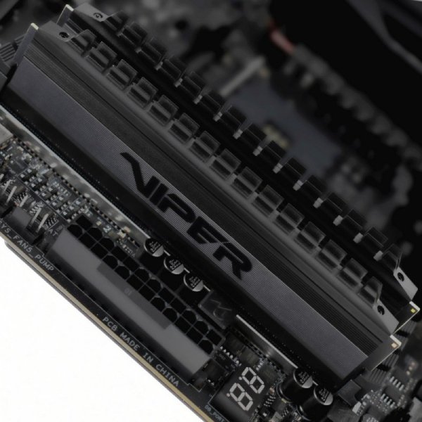 Patriot DDR4 Viper 4 Blackout 8GB/3000(2*4GB) Black CL16