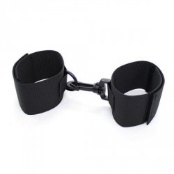 Kajdanki-Polsiere a strappo Easy Cuffs Arms black