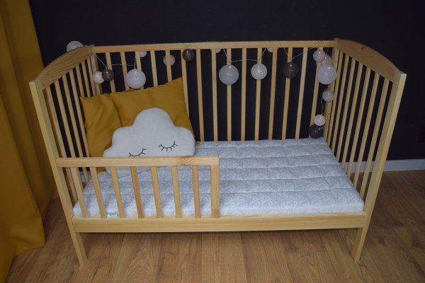 Łóżeczko OLA SOSNA TAPCZANIK 120x60