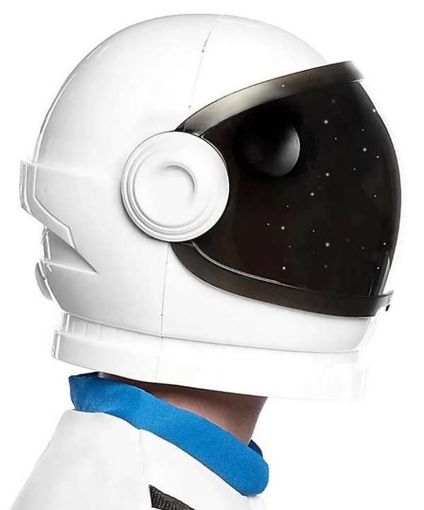 Hełm astronauty z czarnym wizjerem
