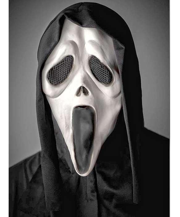 Realistyczne zdjęcie maski GhostFace z filmu Scream