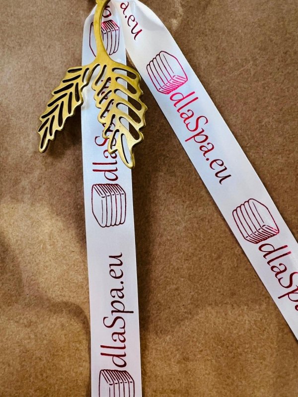 Wstążka z czerwonym metalizowanym nadrukiem