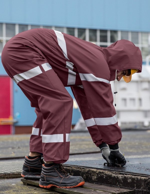 WATERPROOF OVERALLS WITH REFLECTIVE TAPES 104/R