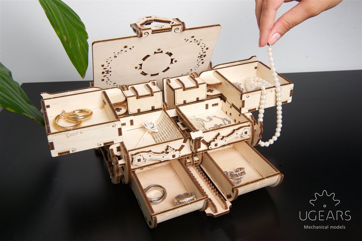 Puzzle 3D Drewniane Antyczna Szkatułka uGEARS