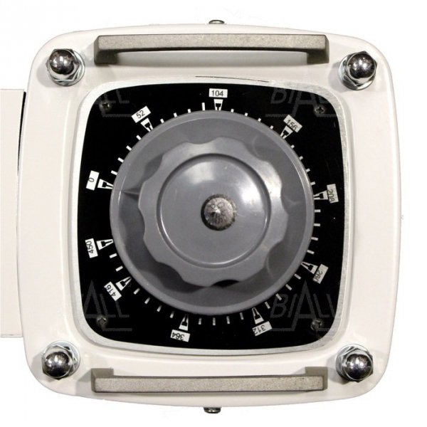 Autotransformator reg.  M10-3522LED-03 450V/4A 3000VA (3X1000VA) trójfazowy MCP