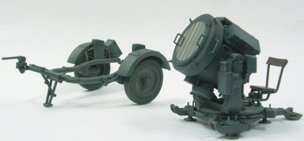 AFV Club AF35125 60Cm Flakscheinwerfe 1/35