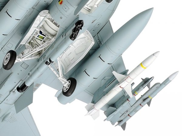 Tamiya 60315 F-16CJ Fighting Falcon 1/32