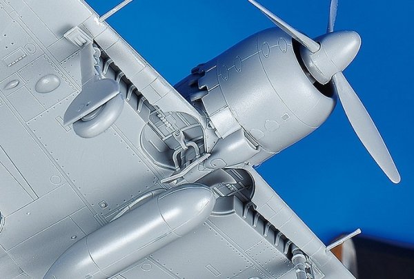 Tamiya 60779 1/72 A6M5 Zero (Zeke)