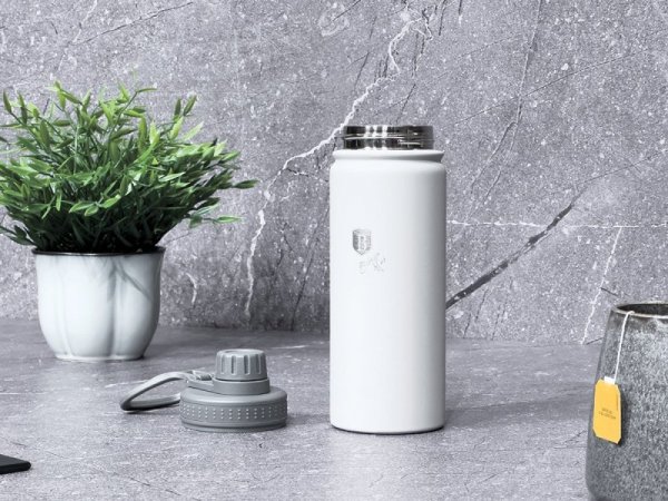 SPORTOWA BUTELKA 720ml BERLINGER HAUS BH-7814