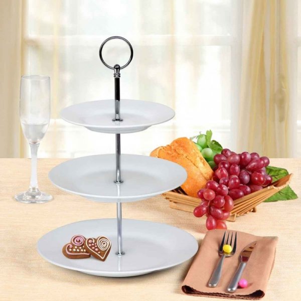 PORCELANOWA PATERA TRZYPIĘTROWA NA CIASTO PRZEKĄSKI BANQUET SOFIA