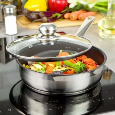 Jaką patelnię wybrać do mycia w zmywarce: Stal nierdzewna kontra żeliwo