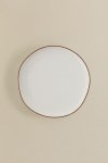 Zestaw 4 talerzy deserowych Bremen z porcelany o pastelowych kolorach i nieregularnym wykończeniu, idealny do stylu boho i eleganckich aranżacji stołu