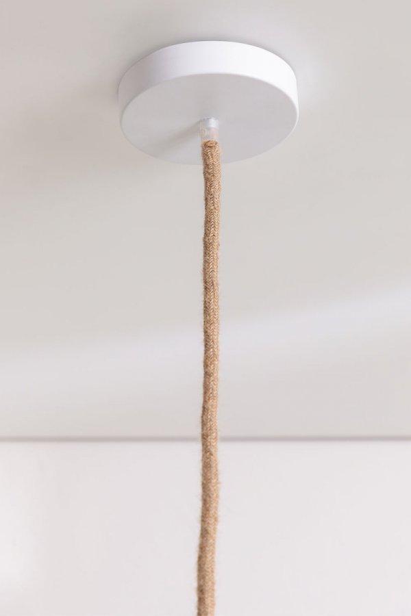 Lampa wisząca Omai z tkaniny na sznurze w kolorze mus terracota