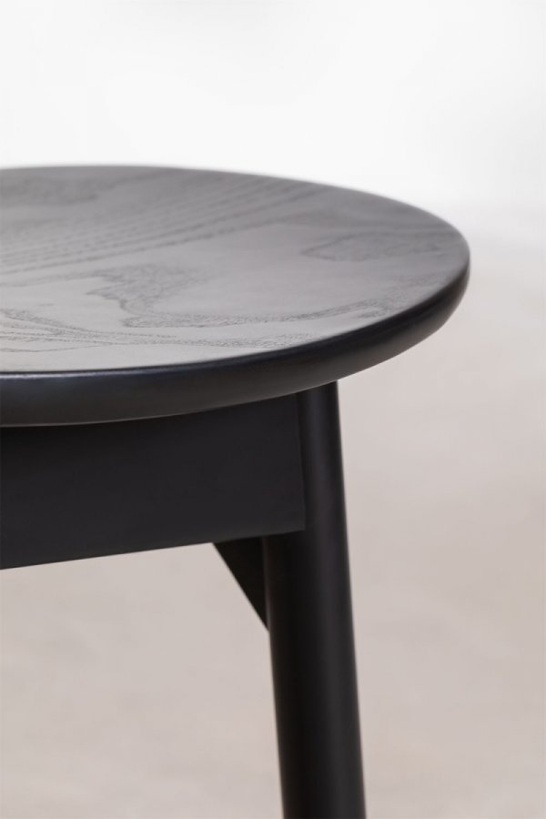 Eleganckie drewniane krzesło Argo do stołu jadalni z profolowanym siedziskiem - naturalna klasyka.