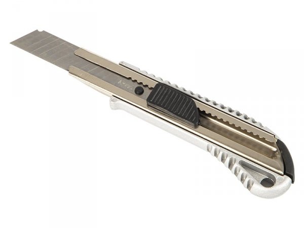 2686# Nożyk łamany 18mm metalowy introligatorski