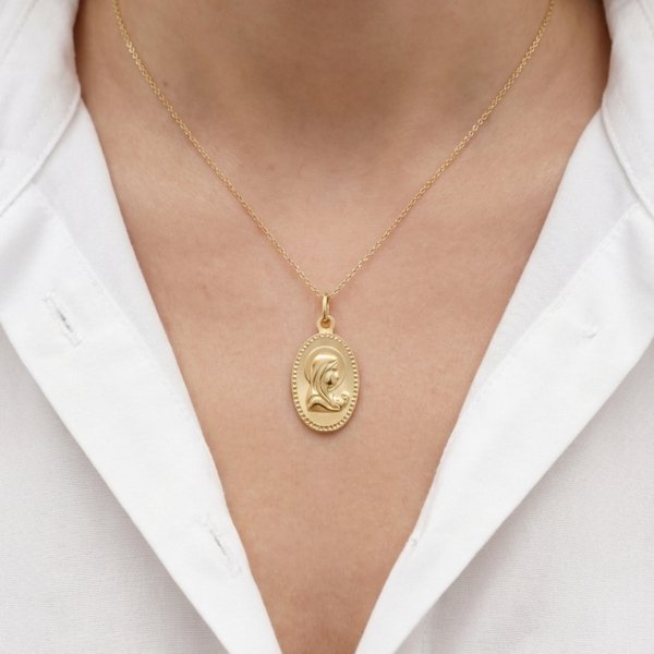 Medalik z wizerunkiem Matki Boskiej złoto 585