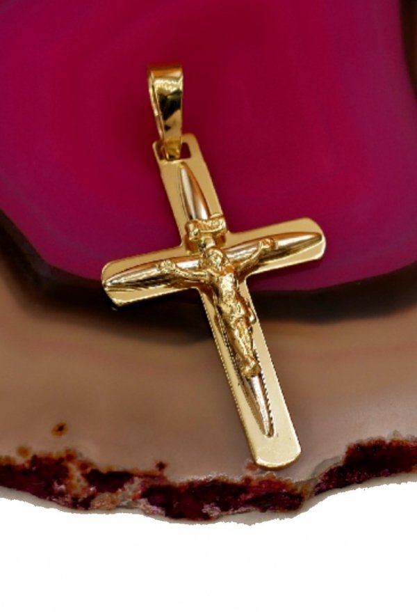 Krzyż z wizerunkiem Jezusa finezja  złoto 585 komunia