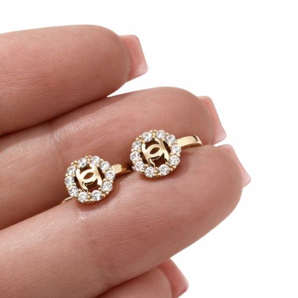 Kolczyki zapięcie angielskie spleciona forma w kole złoto 585