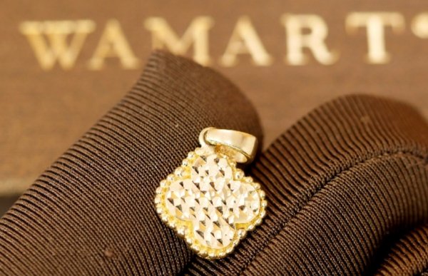  Wisior koniczyna marokańska diamentowana złoto 585 