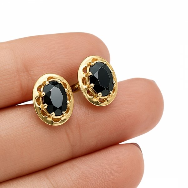 Kolczyki z naturalnym onyksem złoto 585