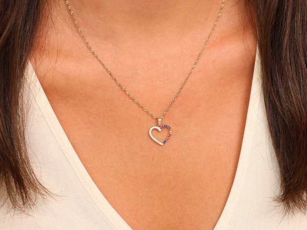 Wisior kontur serca kamienie kolor złoto 585