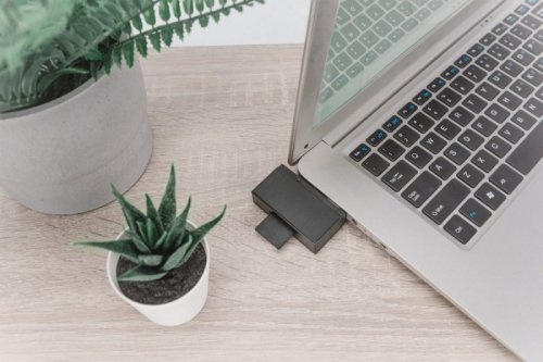 Digitus Stacja dokująca USB 3.0 Typ A 7-portów, 4K 30Hz, HDMI, VGA, 2x USB 3.0, SD microSD, RJ45