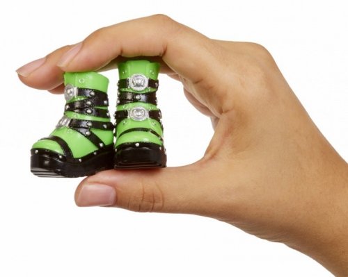 MGA Akcesoria Rainbow High Buty asortyment 1 sztuka