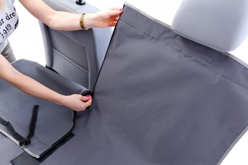 Indywidualna mata Kardiff Anti Slip z Bokami i Zamkiem L 137x167cm Brązowa