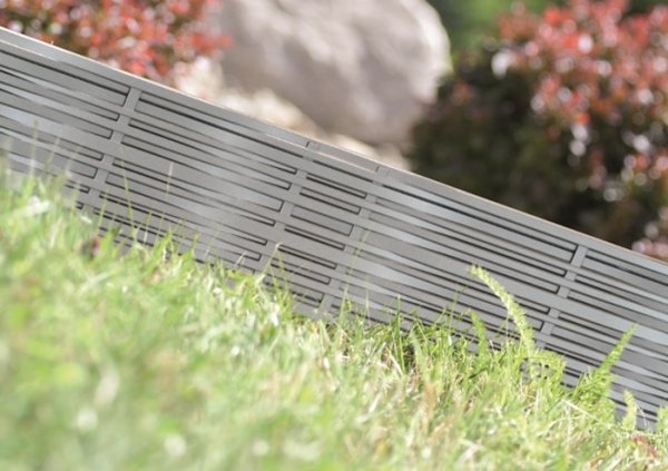 Rasenkante Gartenpalisade 3,9m Weidenzaun-Optik Grau