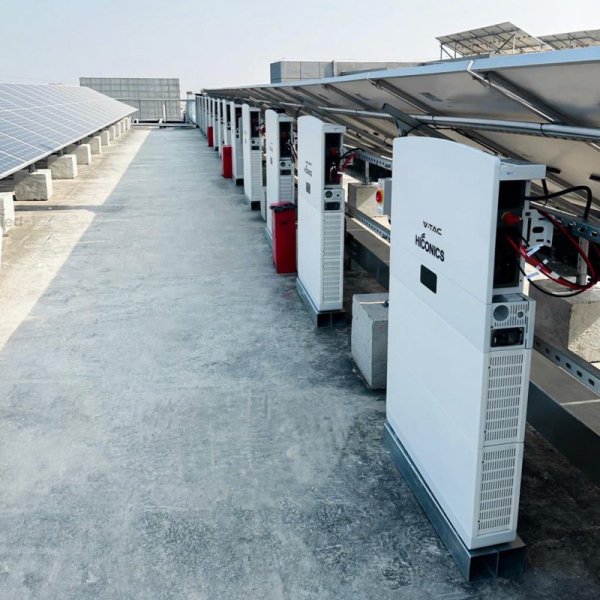 Falownik 6kW z Magazynem 15kWh ALL-IN-ONE V-TAC Midea Hiconics LFP IP65 SKU 119821+11983 HEC2-S6.0Hr2