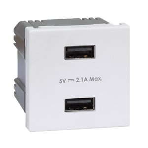 Simon Connect Ładowarka USB K45 gniazdo typ A 5V/2,1A czysta biel K126E/9 TSC-K126E-9
