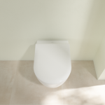 Villeroy & Boch Avento Combi-Pack miska WC wisząca CeramicPlus z deską wolnoopadającą Weiss Alpin 5656RSR1 