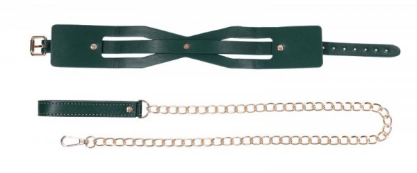 Cutout Collar And Leash