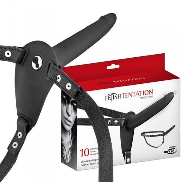 Strap on z wibracjami na pasie. Vibrating strap on black