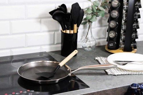 PATELNIA STALOWA DO NALEŚNIKÓW 28cm Z POWŁOKĄ PLASTER MIODU 5547