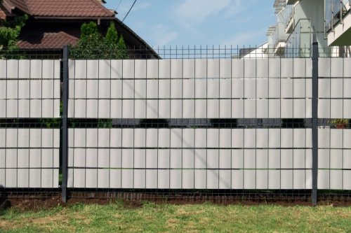 Taśma ogrodzeniowa ROLKA 26mb BASIC 19cm PROTECTO™ SZARA