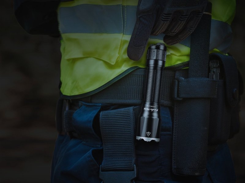 Latarka Diodowa Fenix Tk16 V2.0