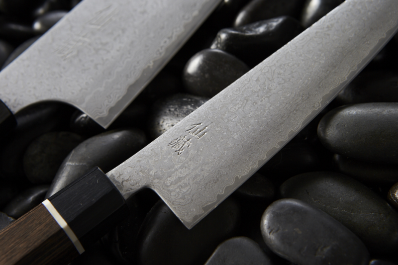 Nóż Suncraft Senzo Black Sashimi 21 cm VG-10 Pakkawood