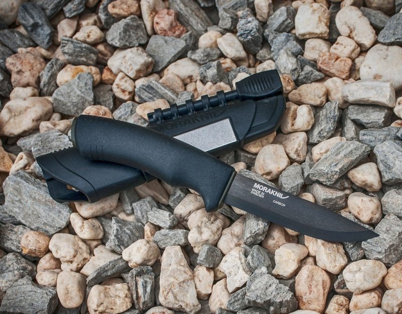 Nóż Mora Bushcraft Survival Carbon Steel Black (NZ-BSS-CS-01)