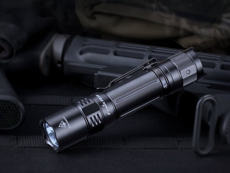 Latarka diodowa Fenix PD32 V2.0