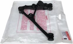 Wahacz przedni dolny prawy Cadillac Escalade 2002-2006