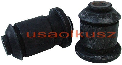 Tuleje przedniego dolnego wahacza Cadillac Escalade 2002-2006