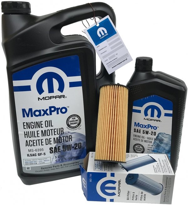 Olej MOPAR MaxPro 5W20 oraz oryginalny filtr Jeep Wrangler 3,6 V6 -2013