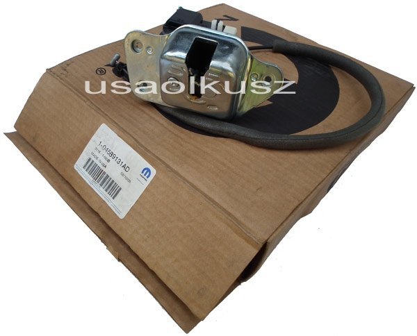 Zamek klapy tylnej Jeep Liberty 2008-